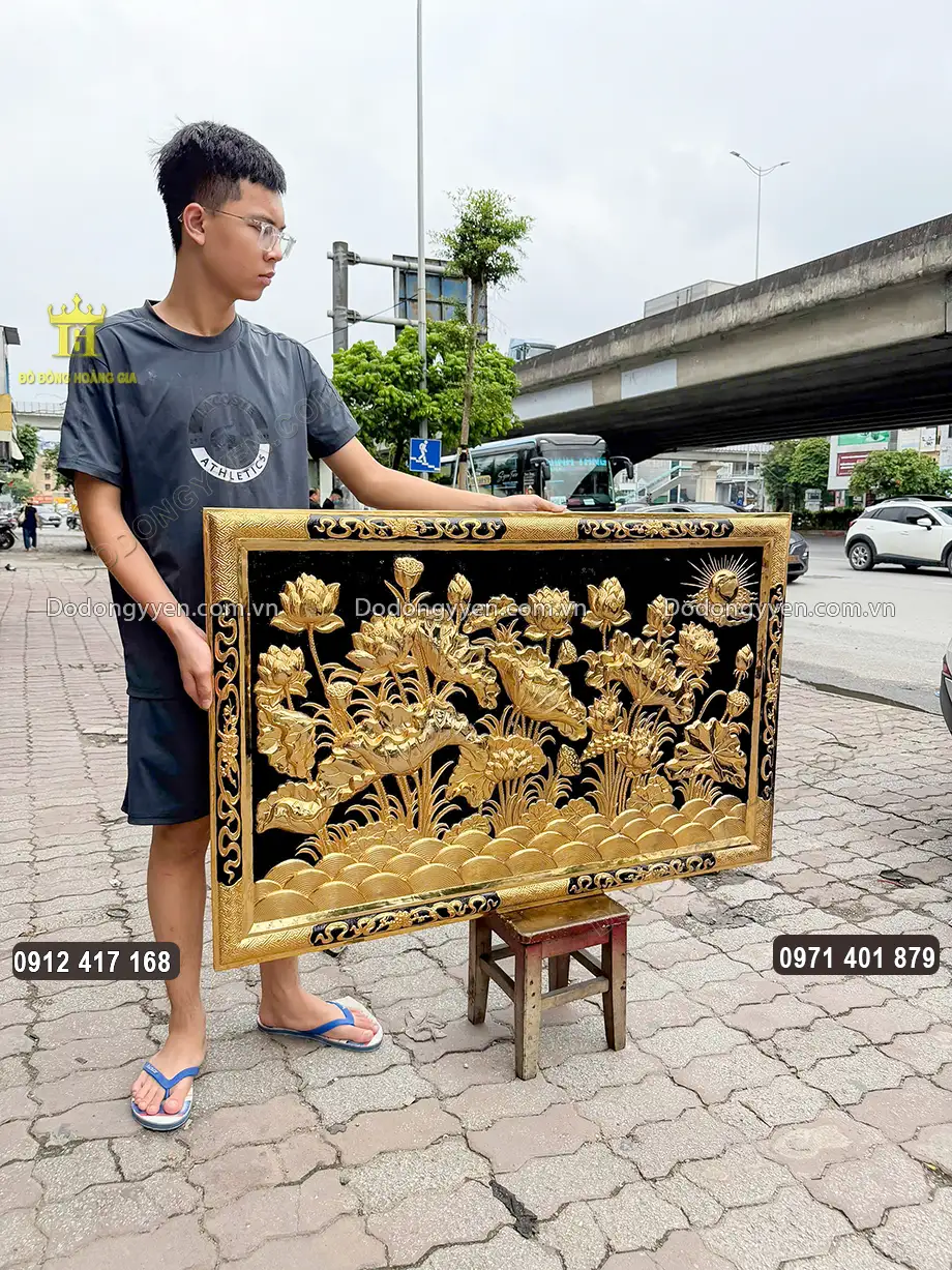 H&igrave;nh ảnh nh&igrave;n nghi&ecirc;ng của bức tranh